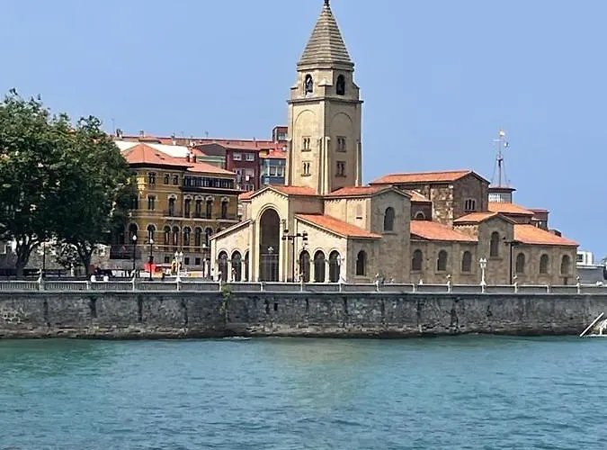 Apartment Corazon De Gijon, A 1 Min De Playa, Bares Y Puerto Gijon